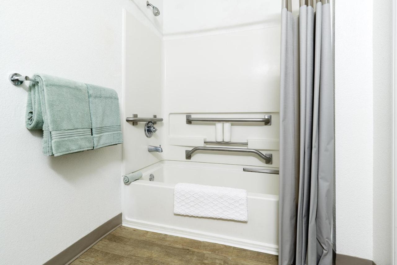 Intown Suites Extended Stay Dallas Tx - North Richland Hills Ngoại thất bức ảnh